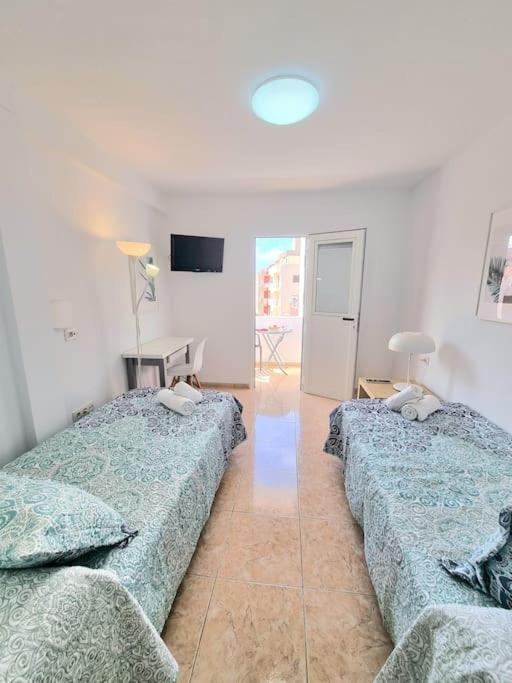 Appartement Suecia Loto à Los Cristianos  Extérieur photo